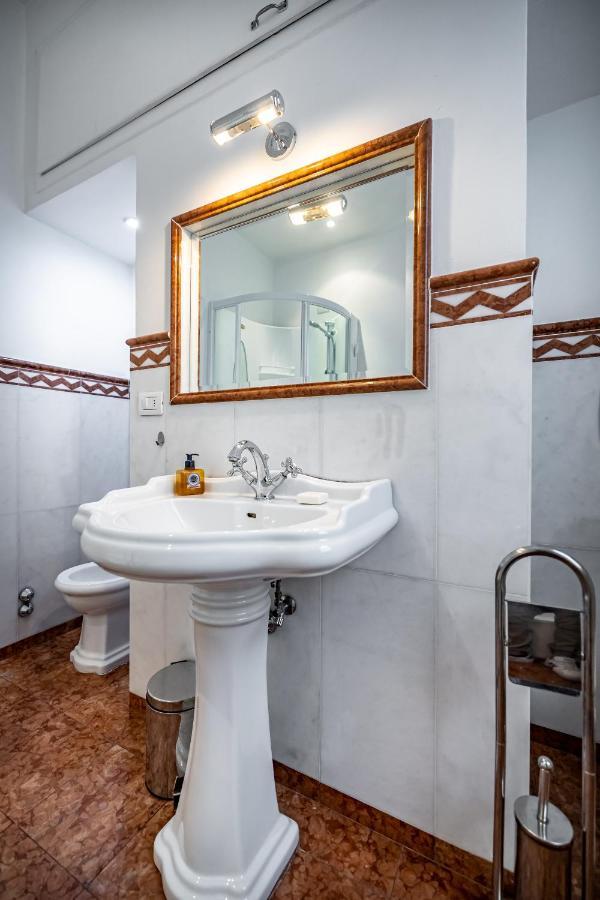 Yid D'Azeglio Luxury Apartment With Parking Florença Exterior foto