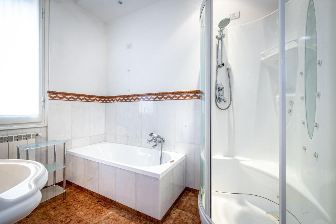 Yid D'Azeglio Luxury Apartment With Parking Florença Exterior foto
